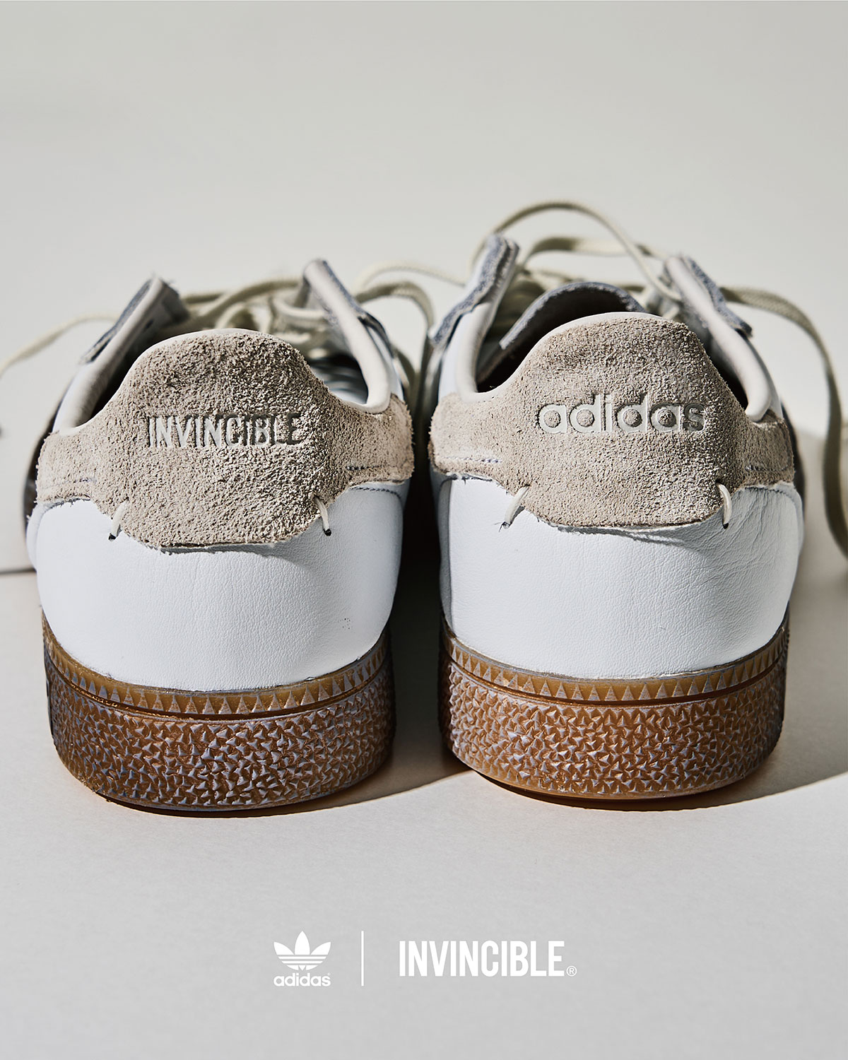 Invincible Adidas Handball Spezial White 5