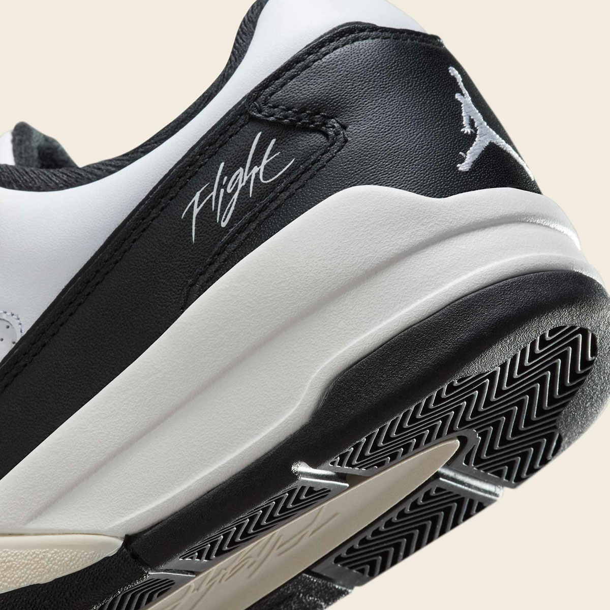 Jordan Flight Court White Black Hf3255 112 5