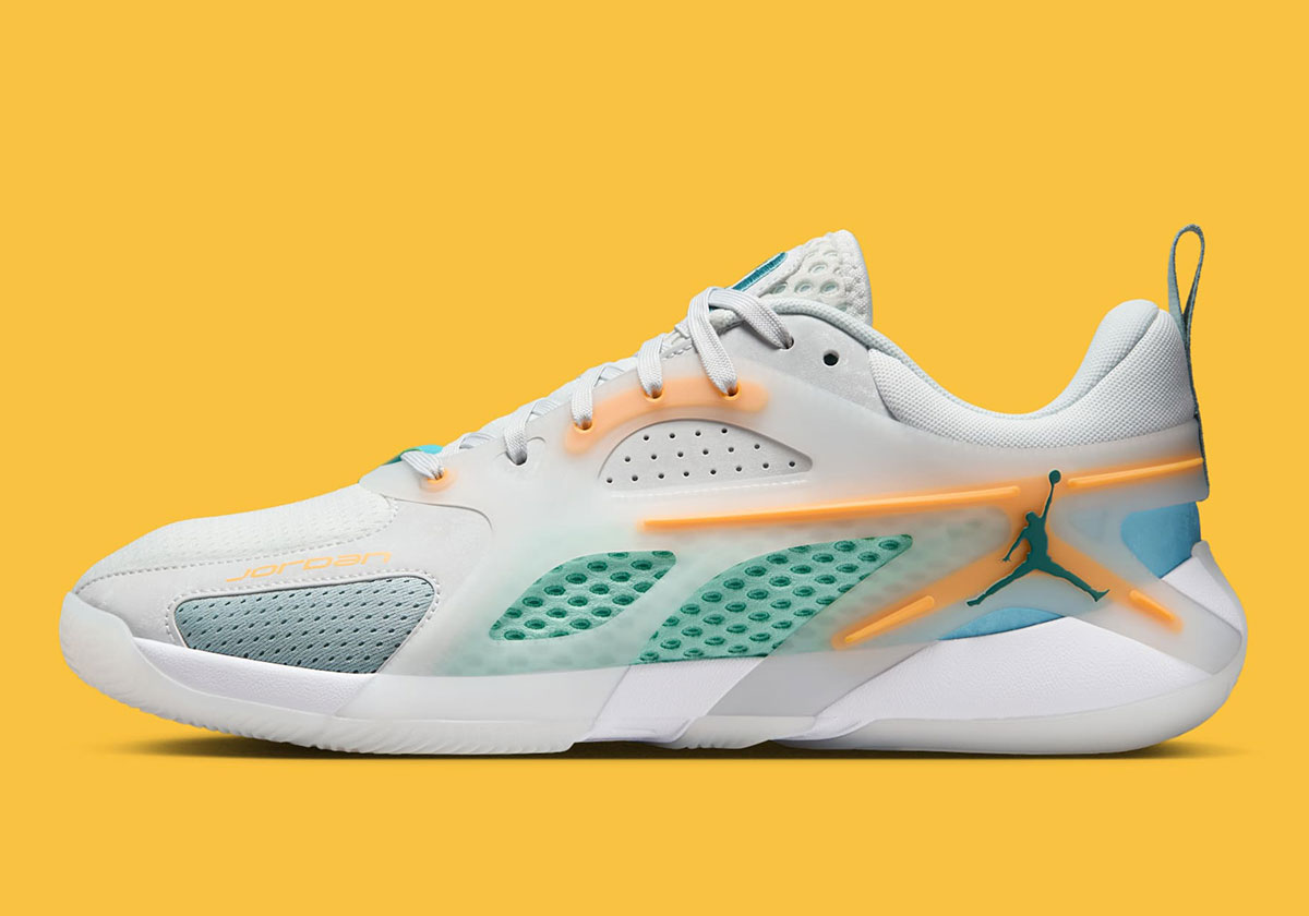 Jordan Heir Light Grey Laser Orange Green Fq3858 101 7