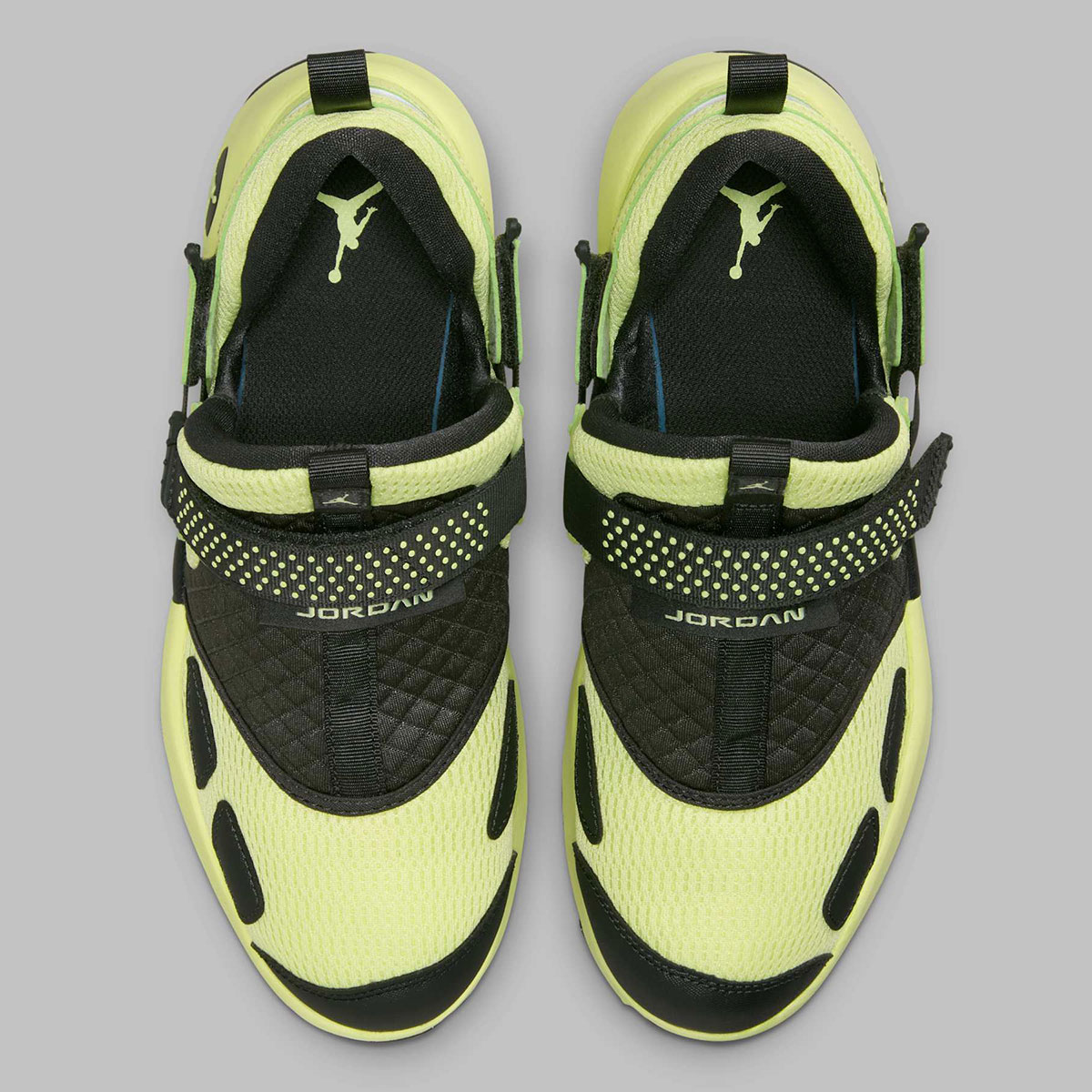 Jordan Trunner Lx Luminous Green Black Hq2164 302 6