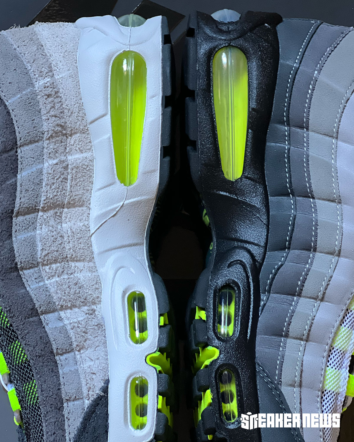 Nike Air Max 95 Og Neon Reverse Gradient Comparison 5
