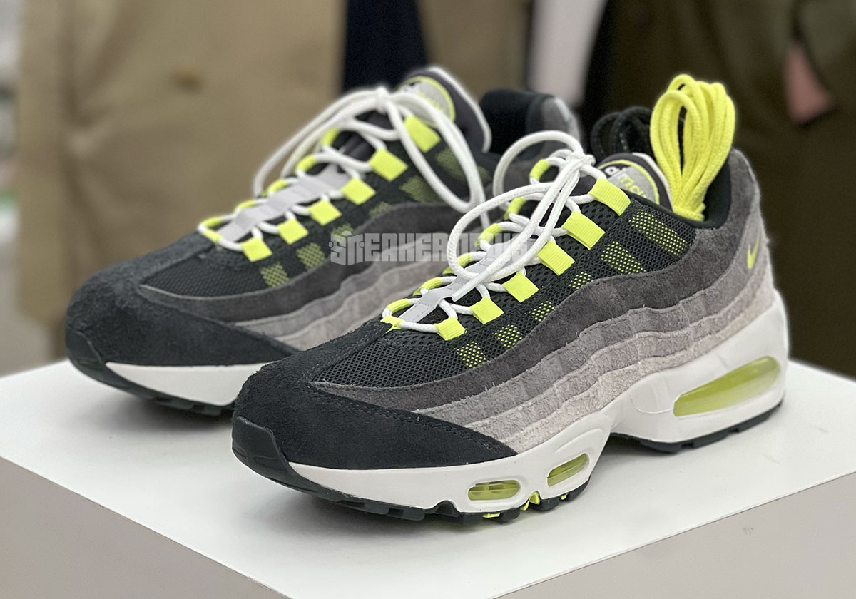 Nike Air Max 95 Og Reverse Gradient Hm4738 001 2