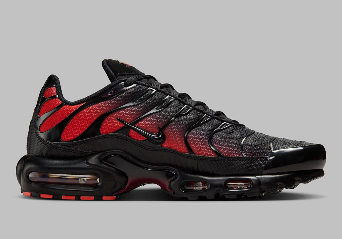 Nike Air Max Plus Black Red Dm0032 021 6