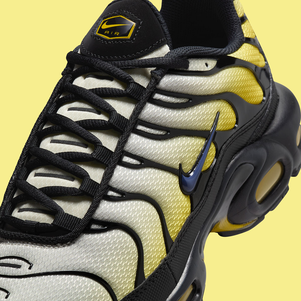 Nike Air Max Plus White Black Yellow Dm0032 023 3