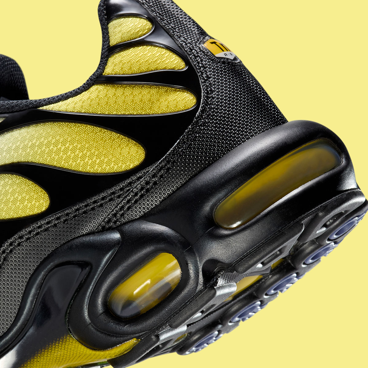 Nike Air Max Plus White Black Yellow Dm0032 023 4