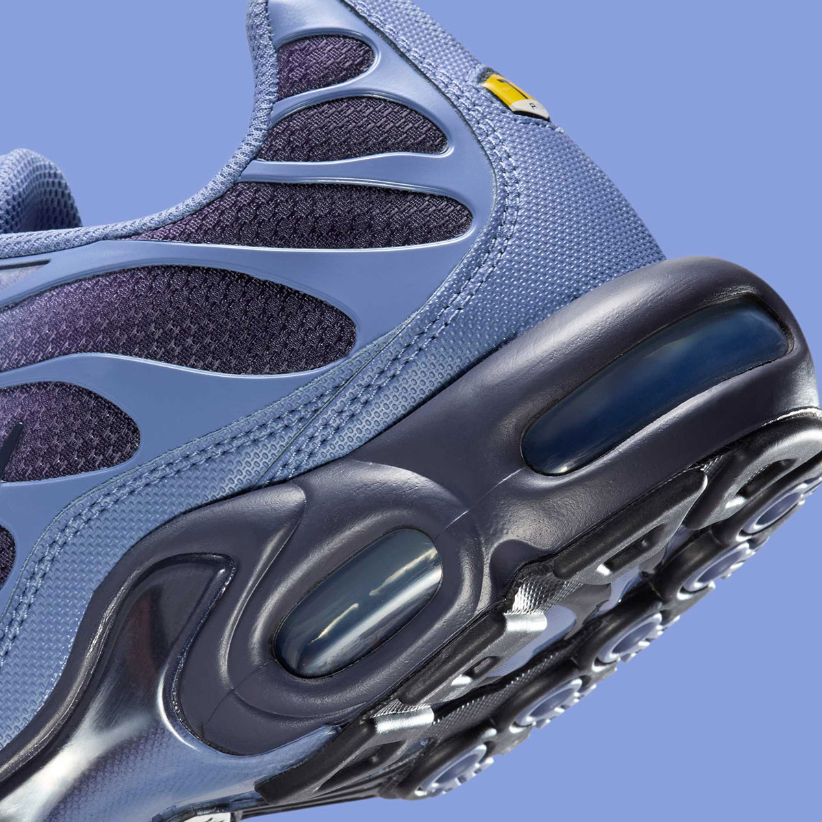 Nike Air Max Plus World Indigo Cave Purple Black Dm0032 404 1
