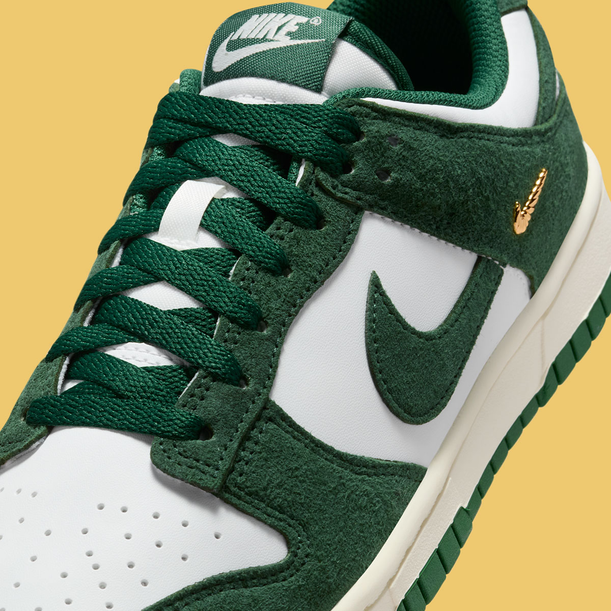 Nike Dunk Low Summit White Gorge Green Sail Metallic Gold Ib4417 100 6
