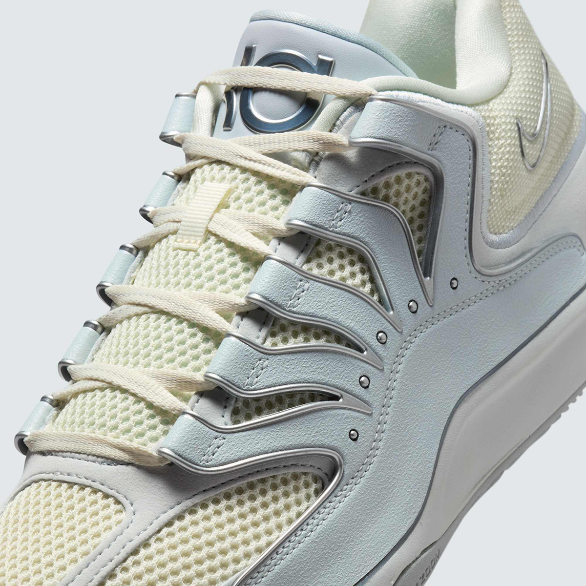 Nike Kd 18 Soft Pearl Metallic Silver Pure Platinum Hv1992 001 1