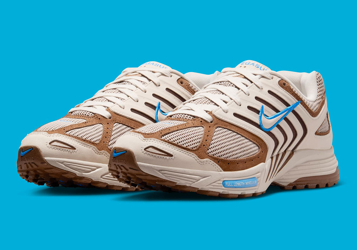 The Nike Pegasus 2K5 Continues Its Run In "Light Orewood Brown/Hemp"