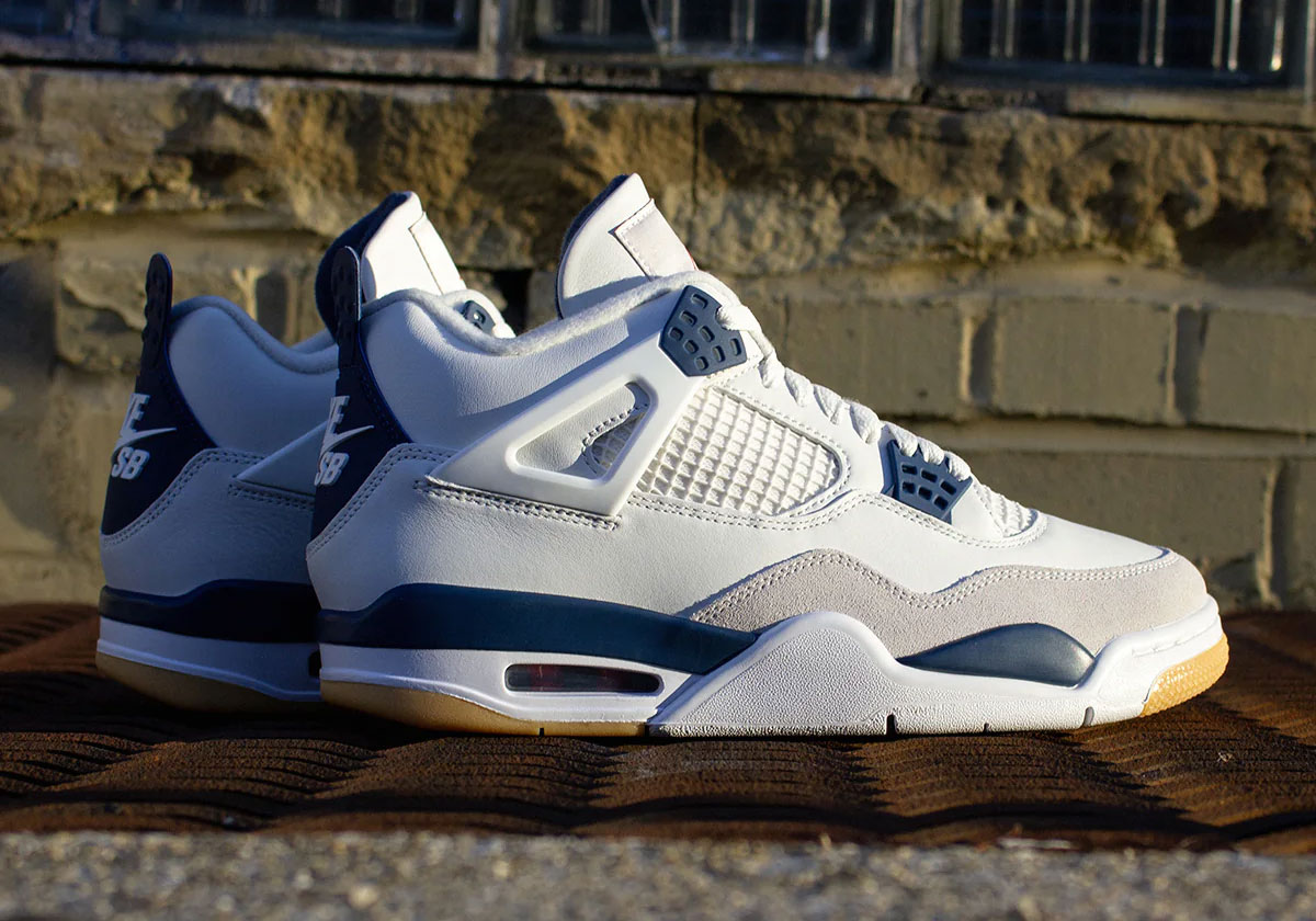 Nike SB Air Jordan 4 “Navy” Available Via SNKRS Exclusive Access Draw