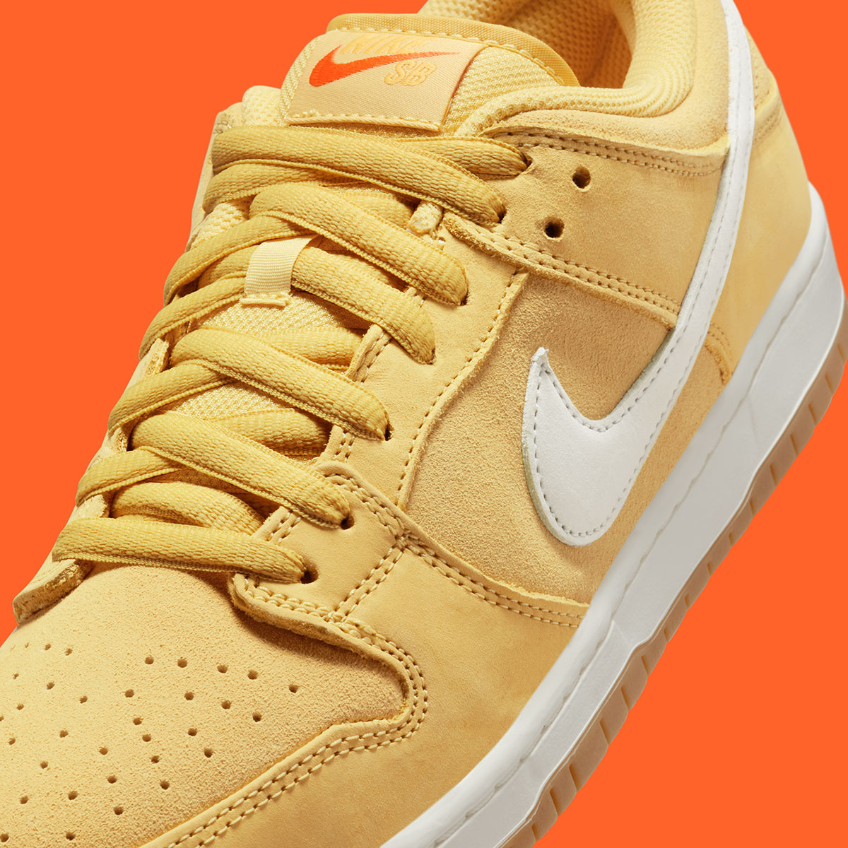Nike Sb Dunk Low Pro Iso Saturn Gold Fj1674 700 2
