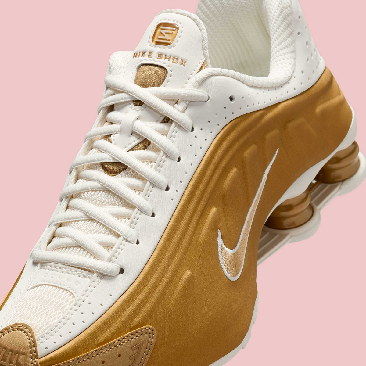 Nike Shox R4 Soft Metallic Gold Pink Ar3565 010 2