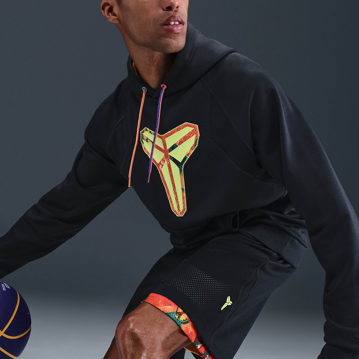 Nike What The Kobe Therma Fit Pullover Hoodie Hj4205 010 4