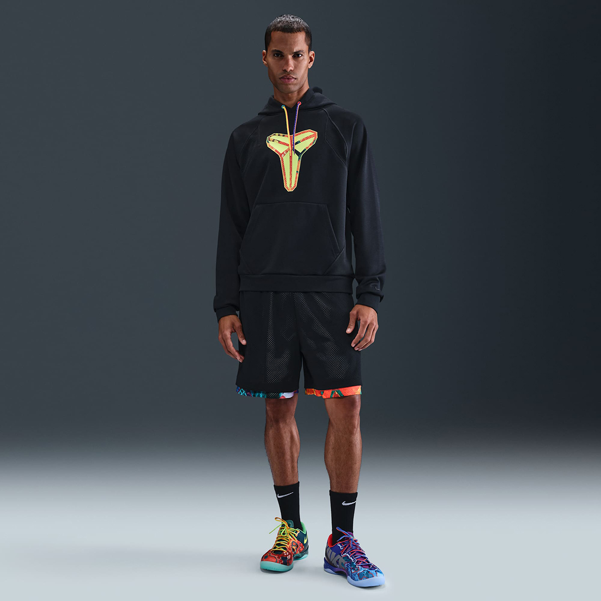 Nike What The Kobe Therma Fit Pullover Hoodie Hj4205 010 5