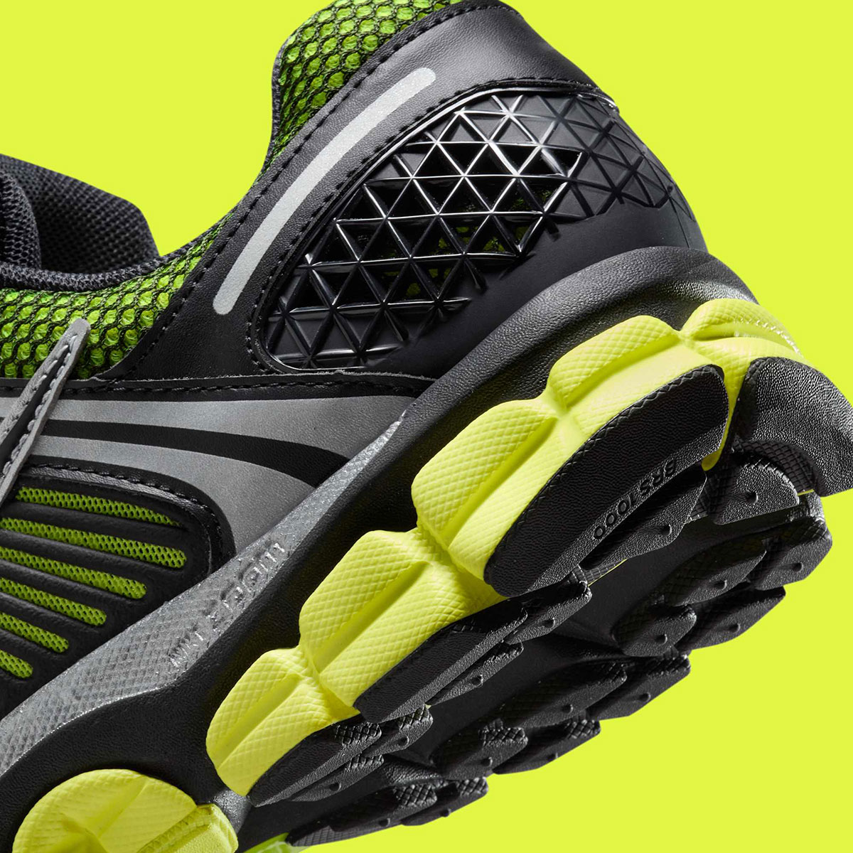 Nike Zoom Vomero 5 Lemon Venom Black Fb9149 702 3