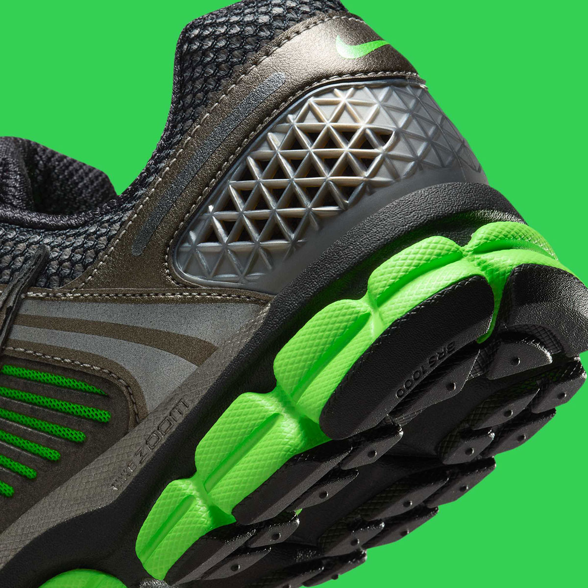 Nike Zoom Vomero 5 Metallic Pewter Flat Pewter Black Green Strike Ib2988 001 7