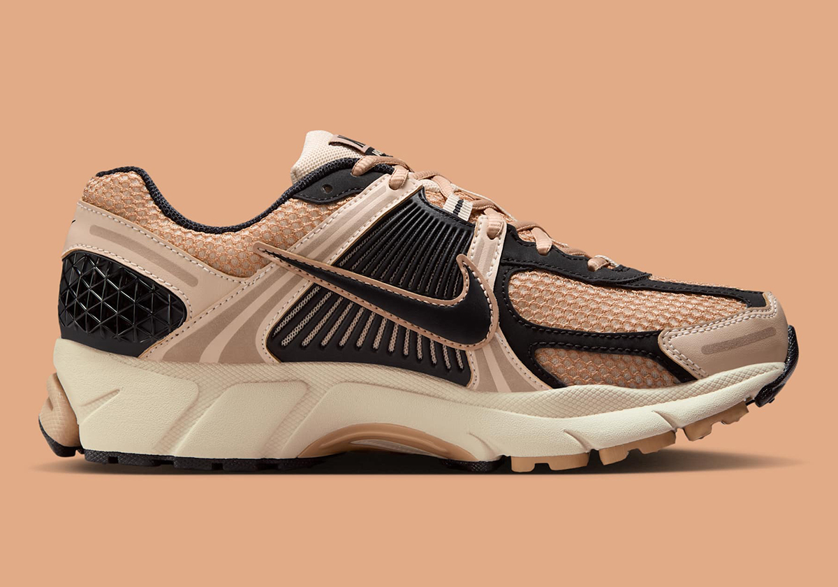 Nike Zoom Vomero 5 Sanddrift White Hemp Black Fj2028 106 6
