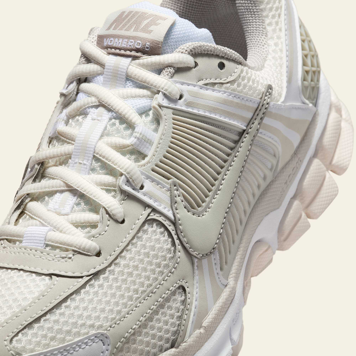 Nike Zoom Vomero 5 White Light Bone Phantom College Grey Black Fj2028 107 4