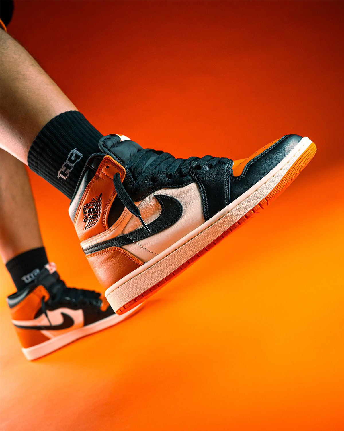 Shattered Backboard Jordan 1s 7