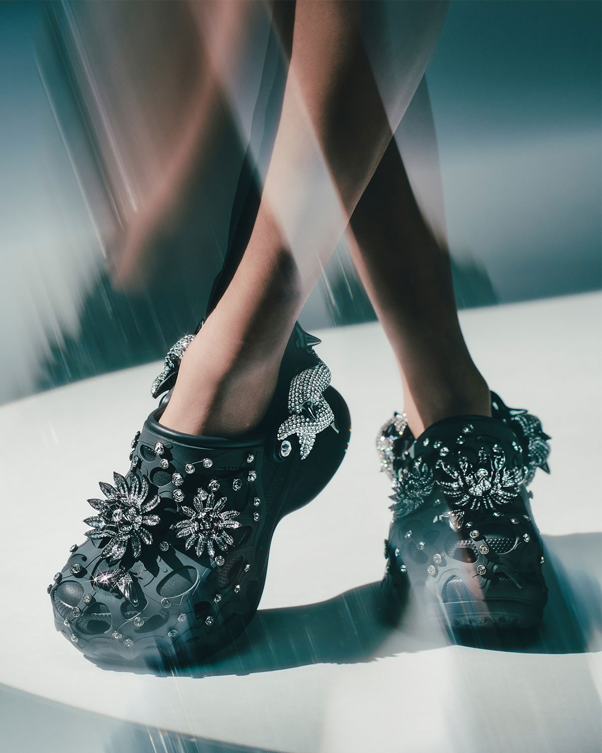 Swarovski Crocs Release Date 4