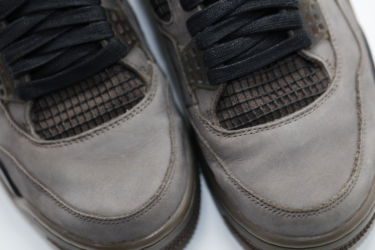 Travis Scott Air Jordan 4 Mocha Grey Friends And Family Sample 1