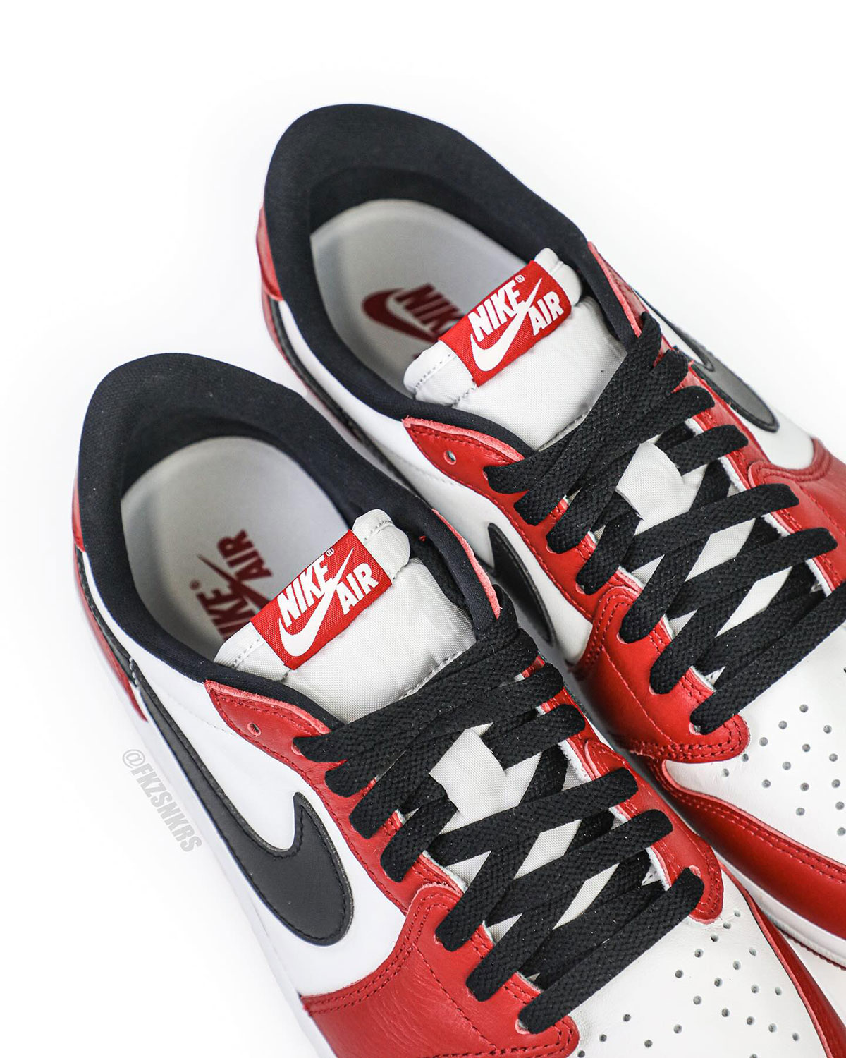 Air Jordan 1 Low Og Chicago Release Date Hq6998 600 4