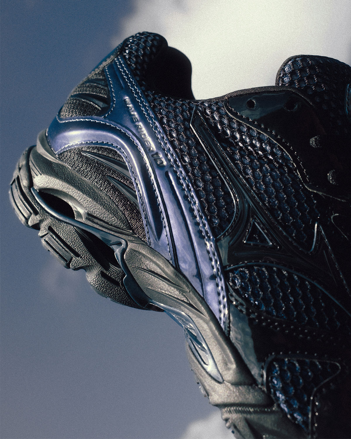 End Mizuno Wave Rider 10 Release Date 6