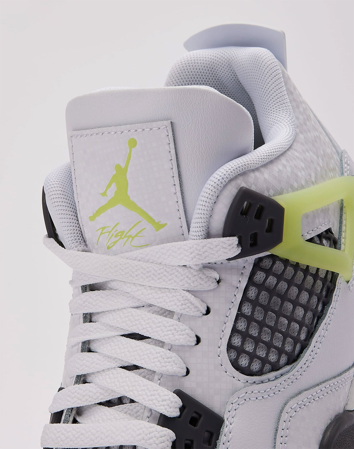 Jordan 4 Light Lemon Twist Shoes 2