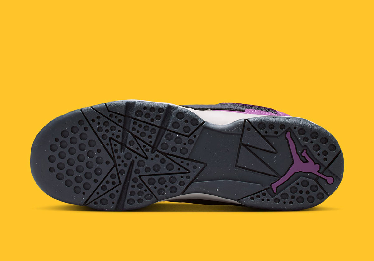 Jordan Mvp 92 Gs Oil Grey Cave Stone Dark Sulfur Viotech Hq4427 005 1