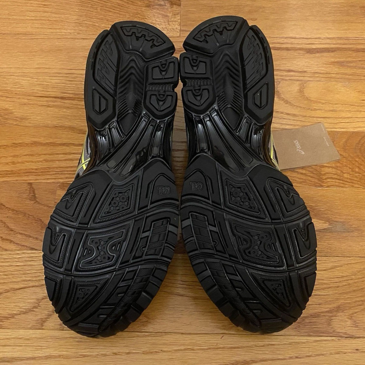 Kith Asics Gel Nimbus 10 1 Black Pure Silver 1203a844 001 4