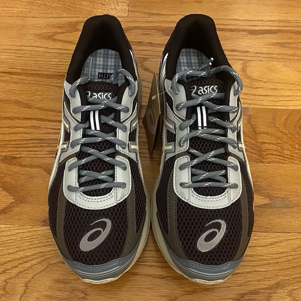 Kith Asics Jog 100s Espresso Vanilla Ice 1203a848 200 3