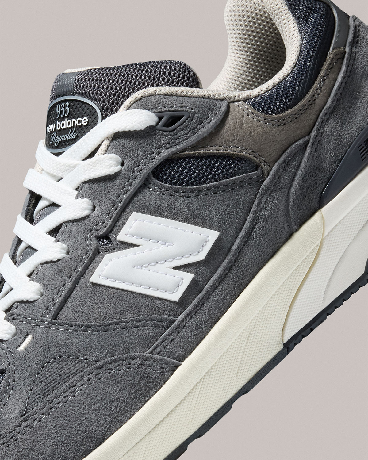 New Balance 933 Andrew Reynolds Grey Days Nm933gdy 10