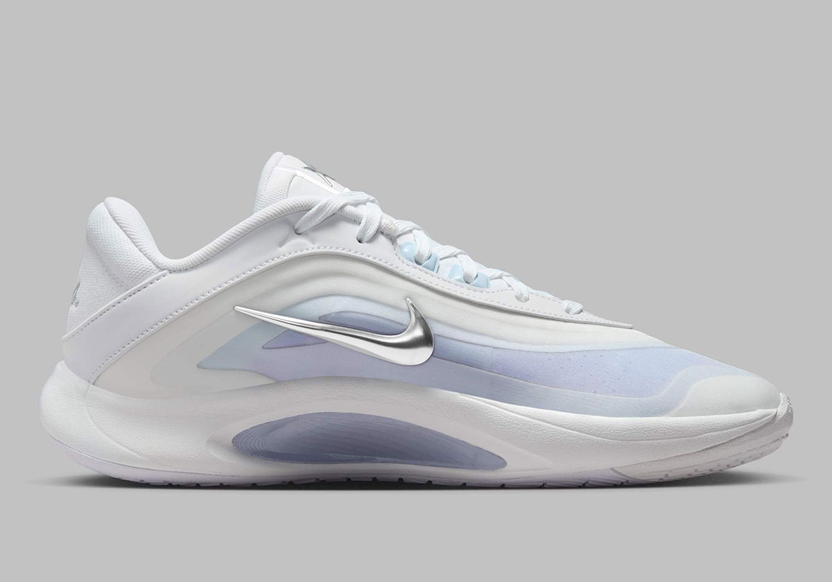 Nike A One Ghost Fz8605 100 8