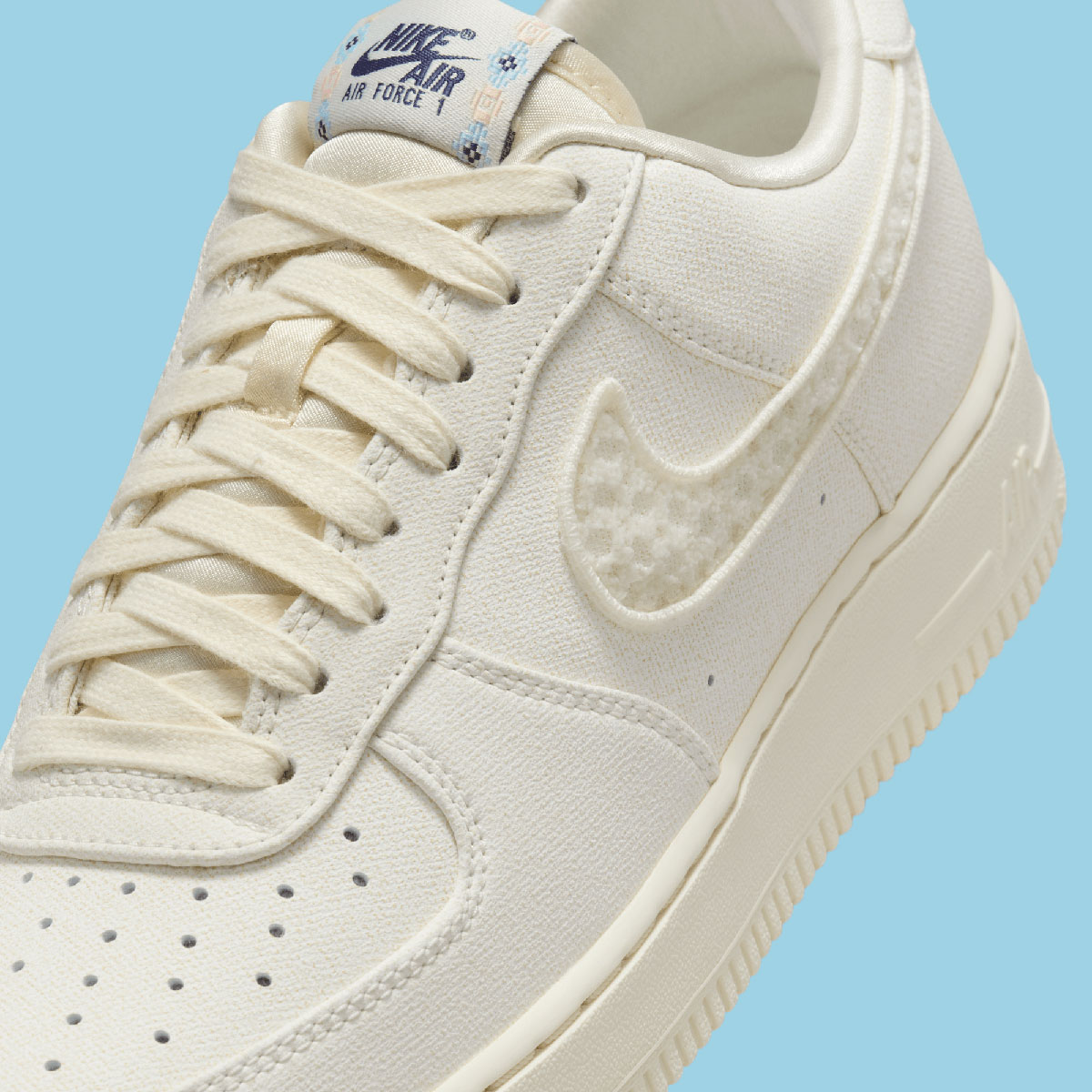 Nike Air Force 1 Low Sail Aztec Embroidery Ih7351 010 4