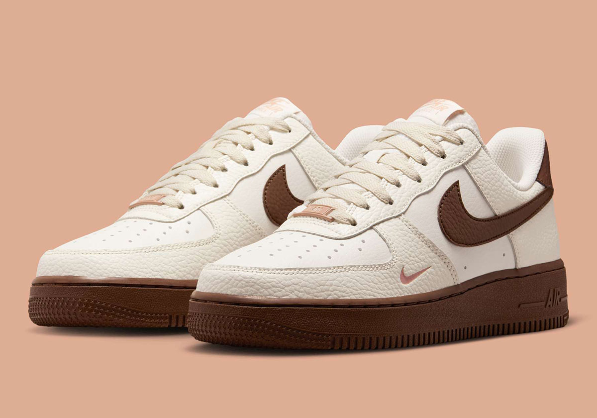 Brown-Bottomed Nike Air Force 1s Appear With Rose Gold Hits