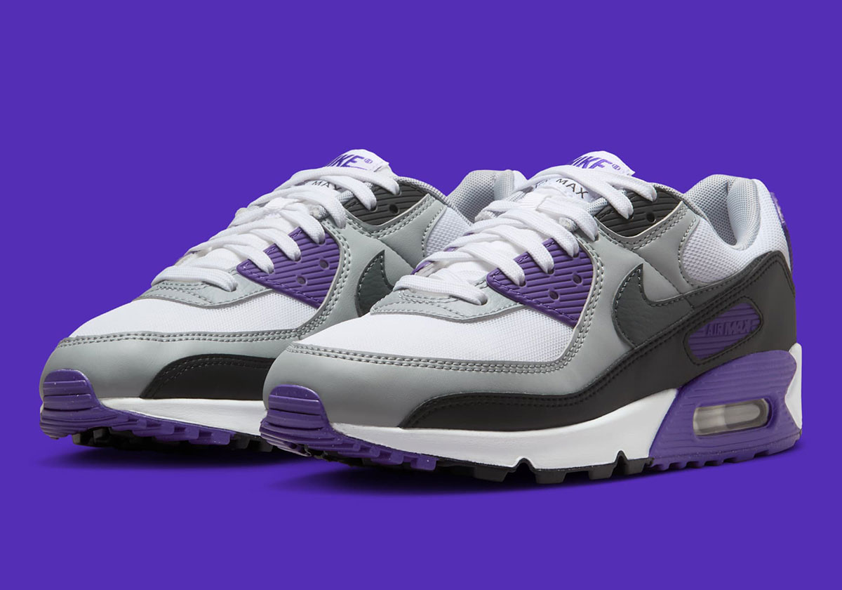 The Nike Air Max 90 Slips Into Leather On This Purple Women's Colorway