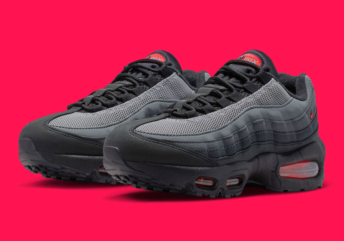Nike Air Max 95 Og Black Bright Crimson Anthracite Ih4457 002 1
