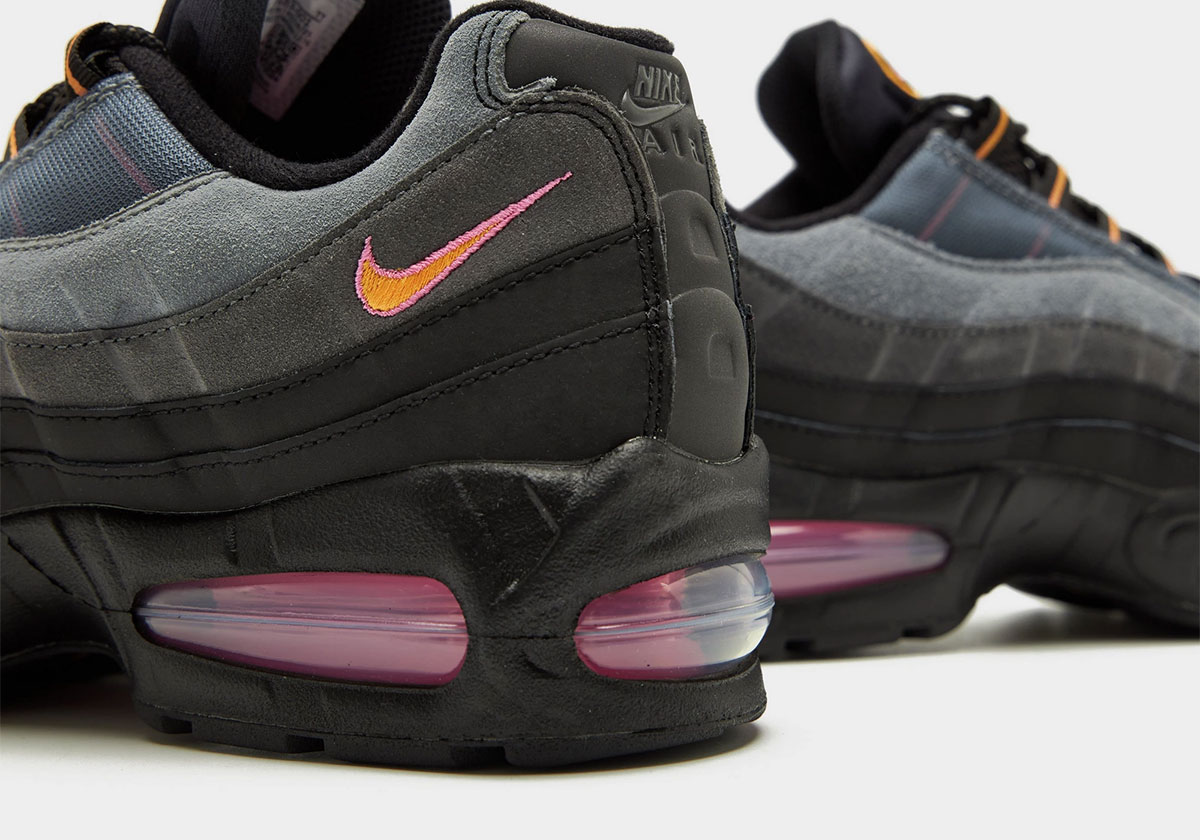 Nike Air Max 95 Og Black Sundial Playful Pink Ib7683 001 4