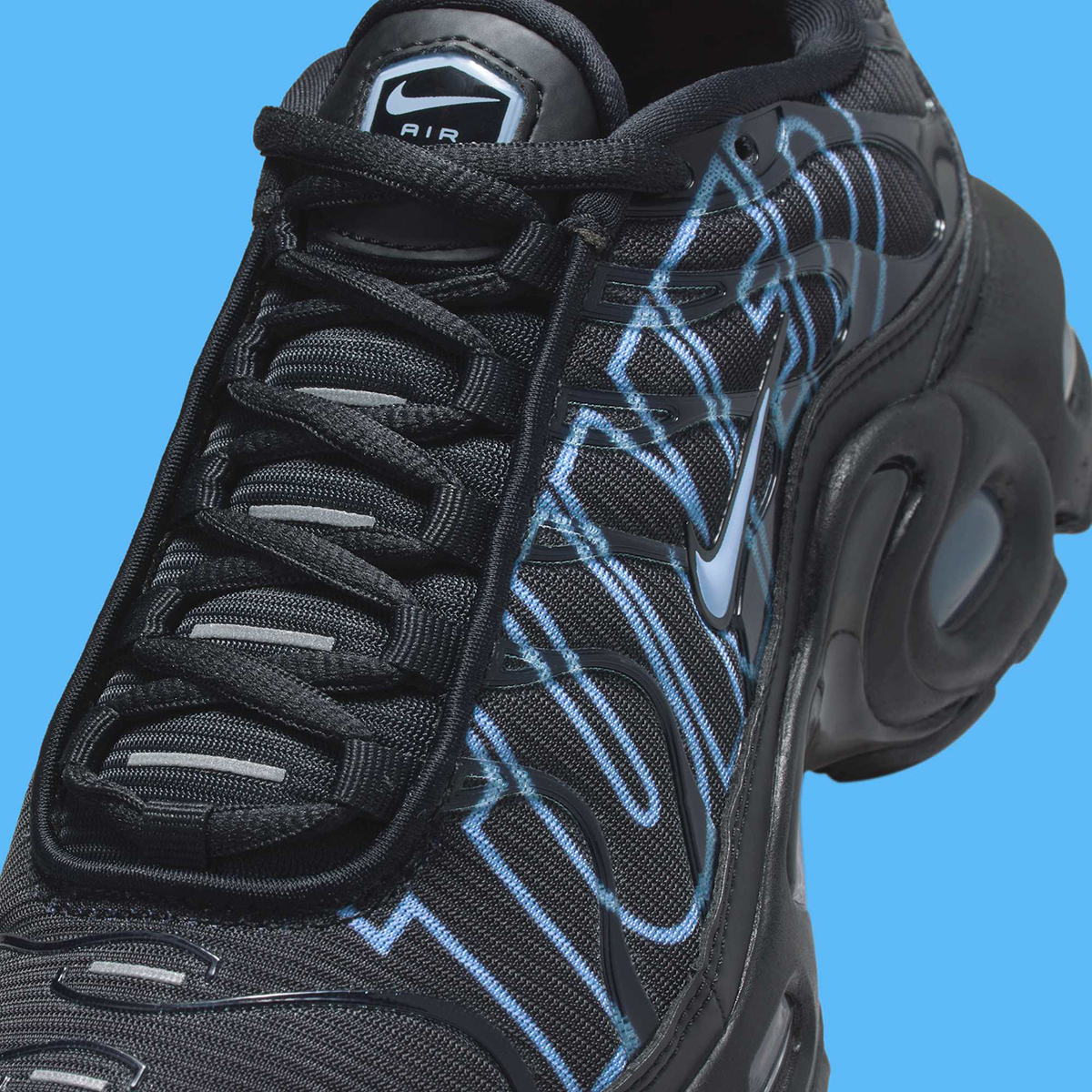 Nike Air Max Plus Tuned Graphic Ii7649 012 4