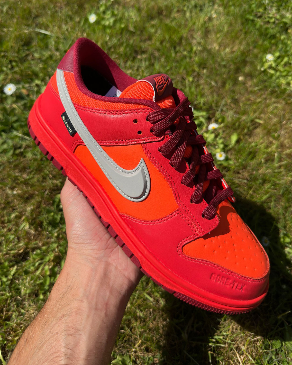Nike Dunk Low Gore Tex Light Crimson Light Iron Ore Total Crimson 4