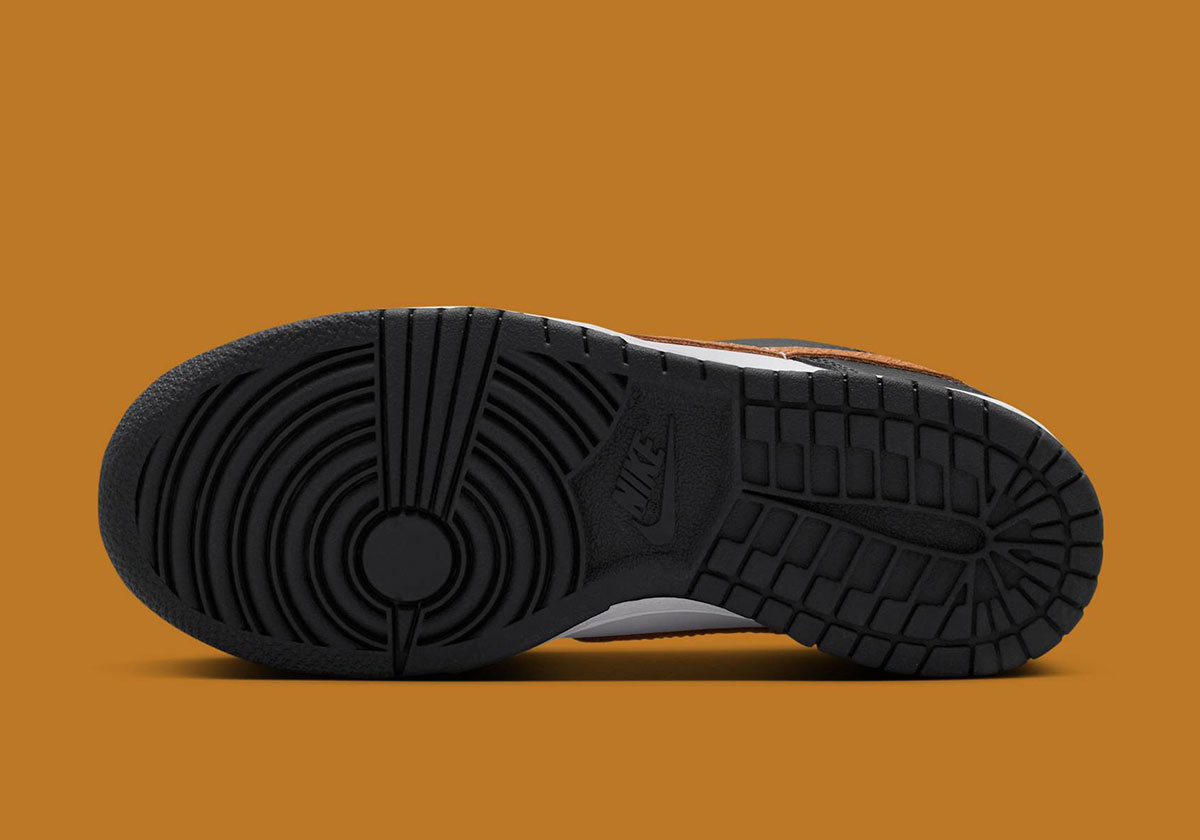 Nike Dunk Low Gs Dry Desert Ii7639 001 2