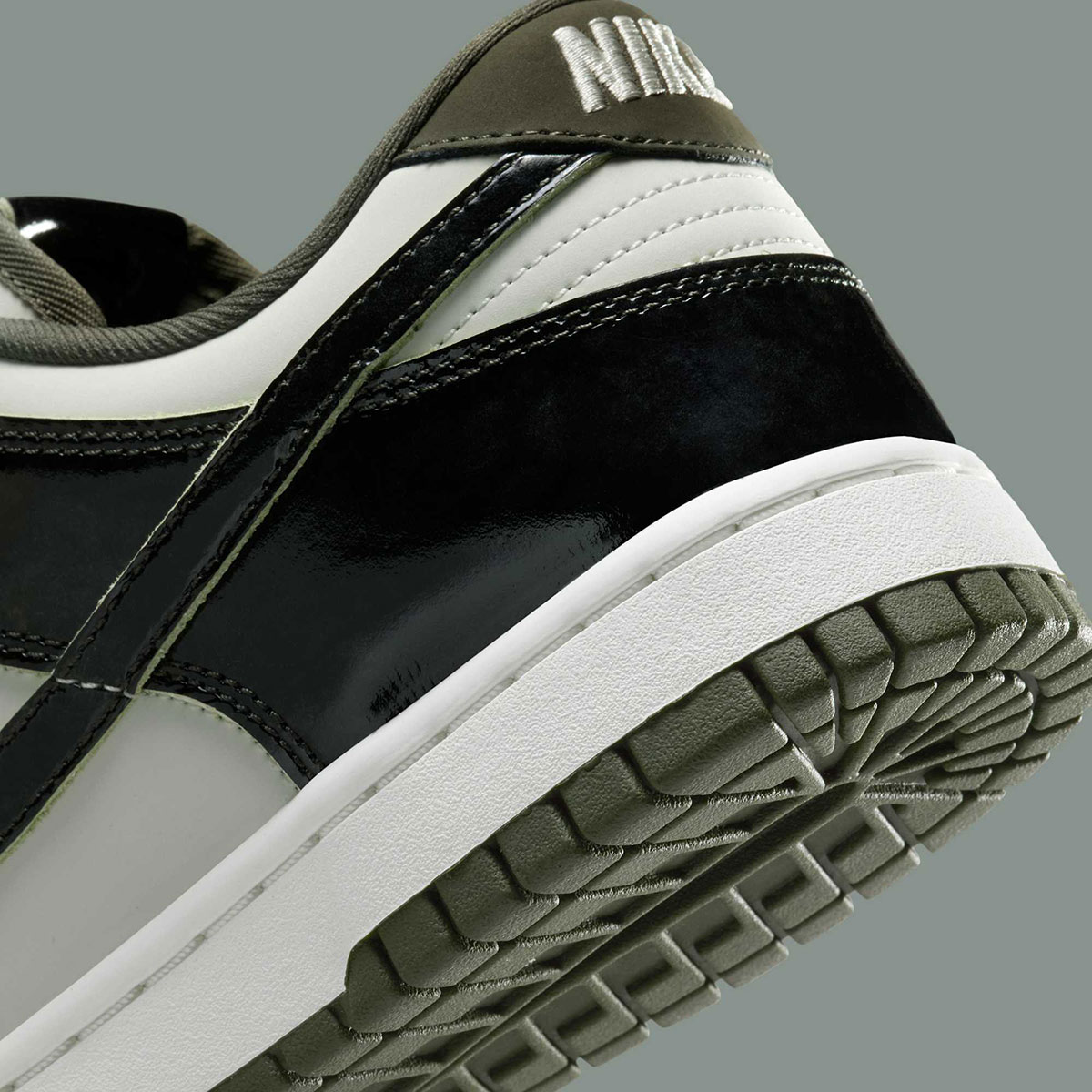 Nike Dunk Low Se Panda Hq1965 001 4