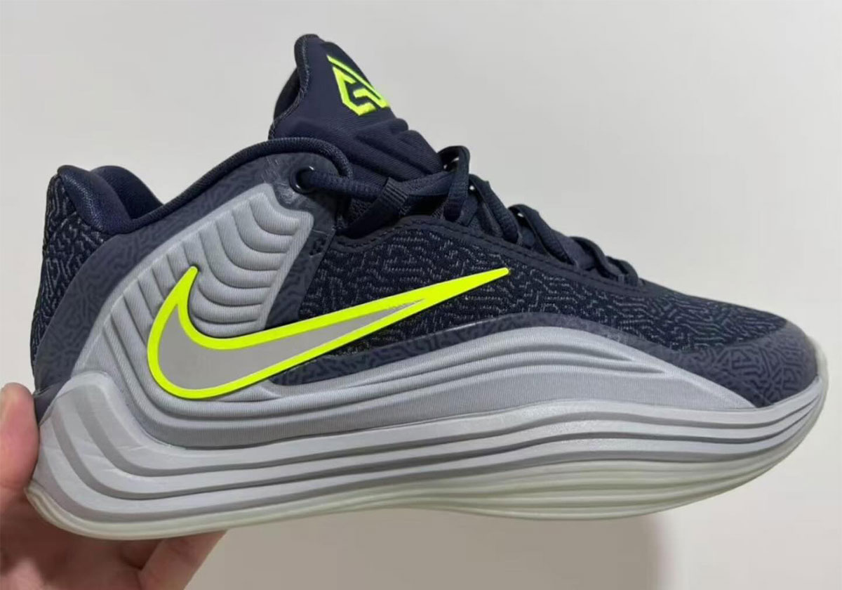 First Look At The Nike Giannis Freak 7 "Grey/Volt"