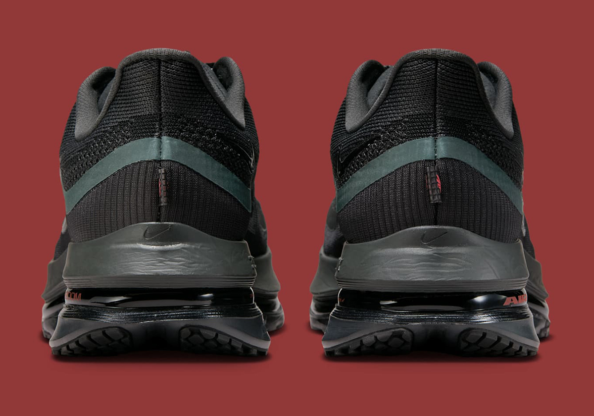 Nike Pegasus Premium Anthracite Black Bright Crimson Smoke Grey Hq2592 011 1