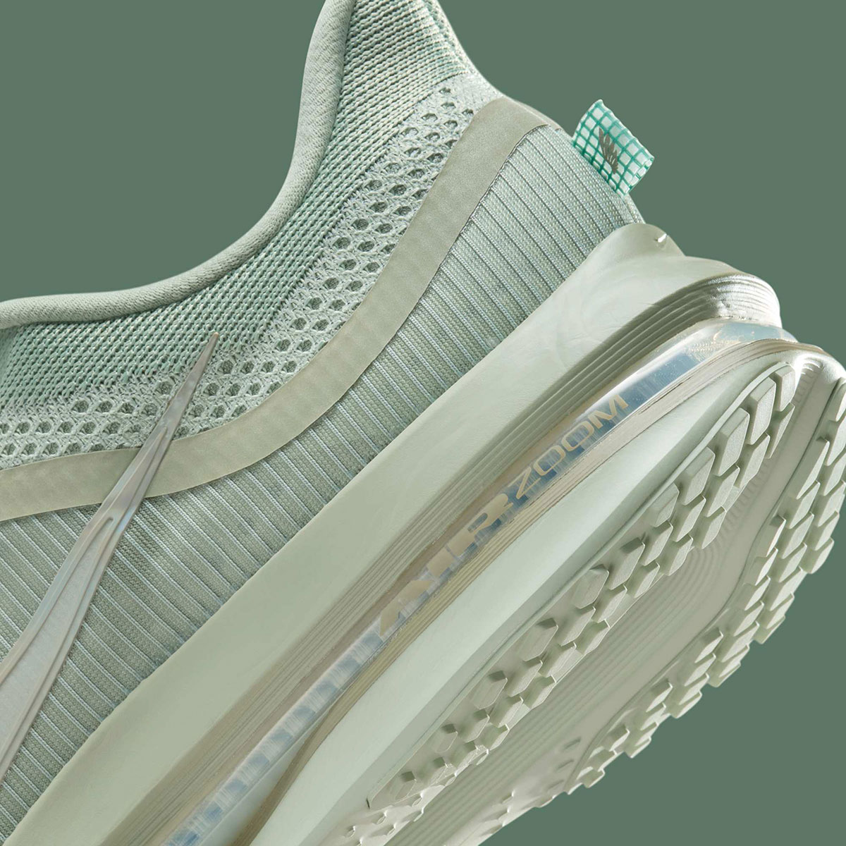 Nike Pegasus Premium Jade Horizon Light Army Hq2592 300 8