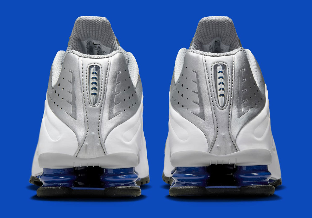 Nike Shox R4 Metallic Silver White Deep Royal Blue Hq1988 102 7