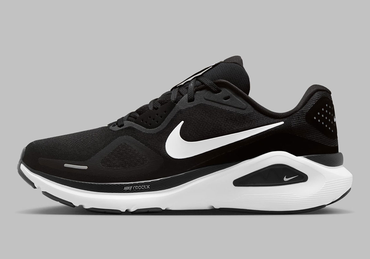 Nike Structure 26 Mens Hj1102 002
