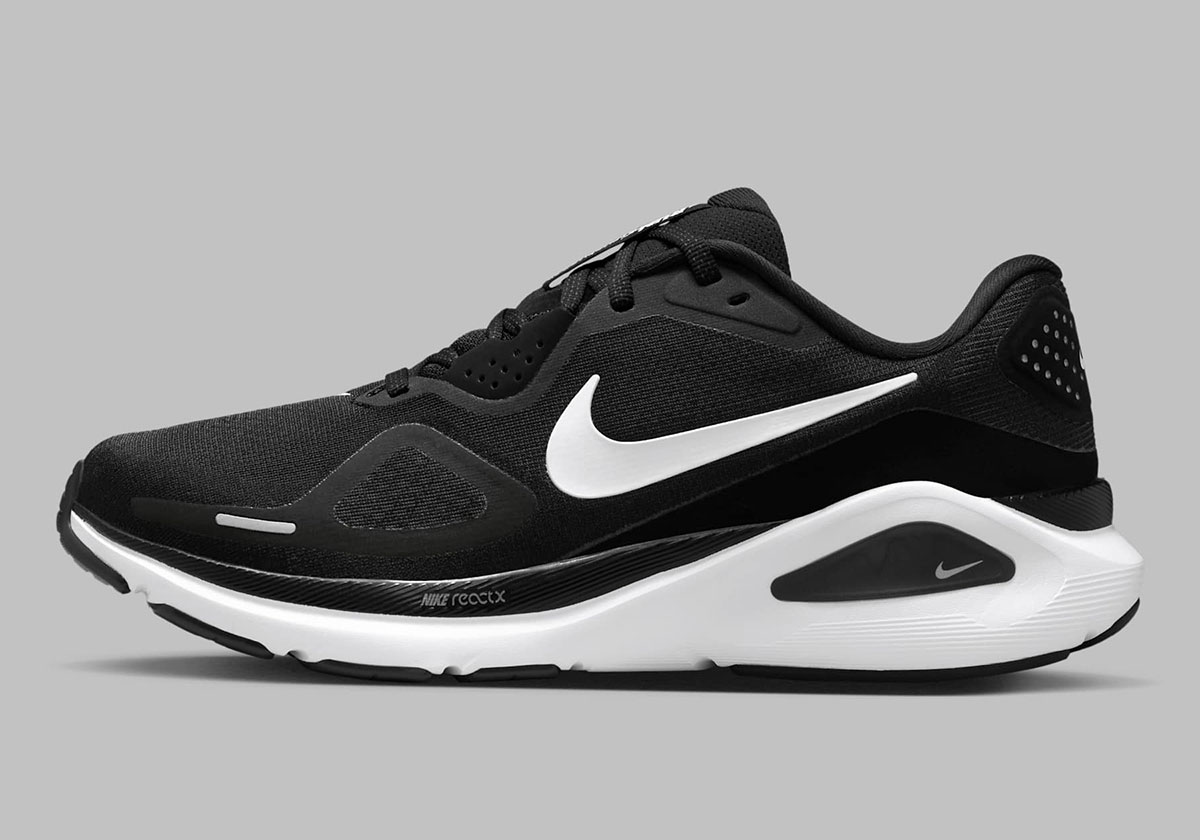 Nike Structure 26 Womens Hj1101 001