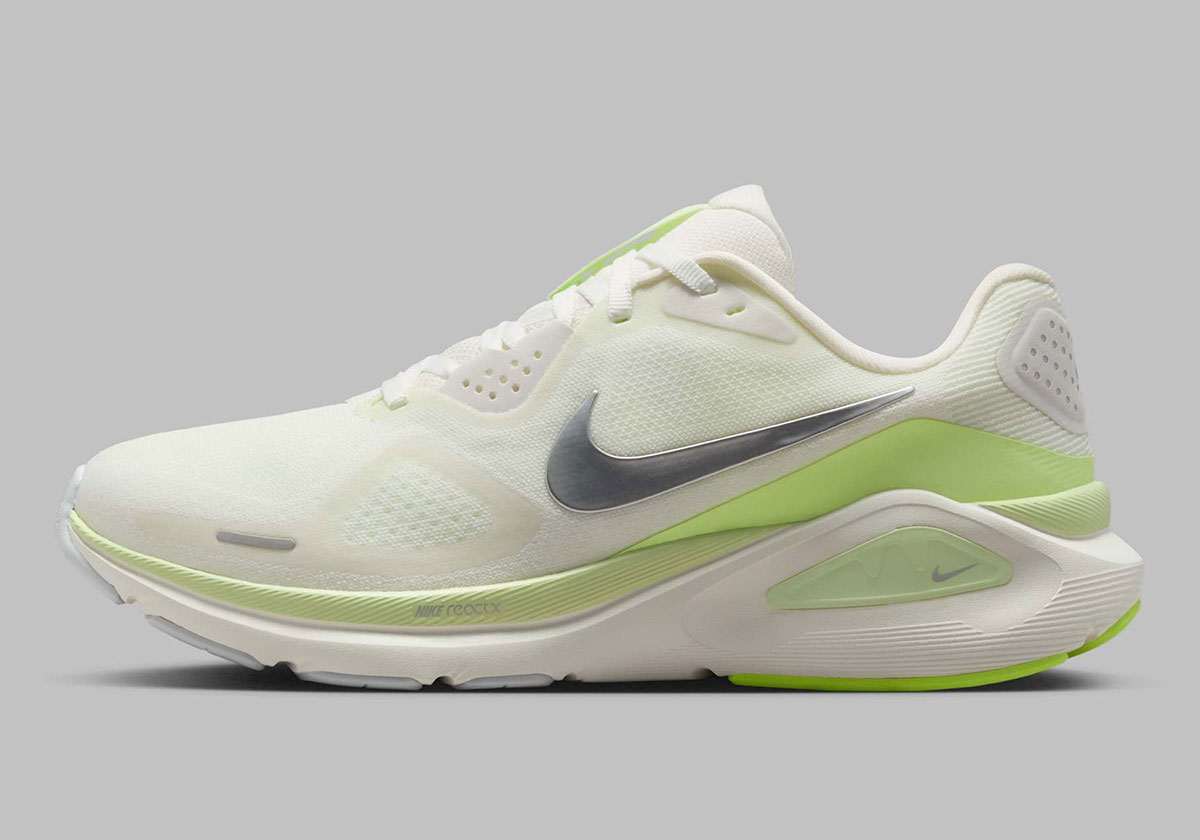 Nike Structure 26 Womens Hj1101 103