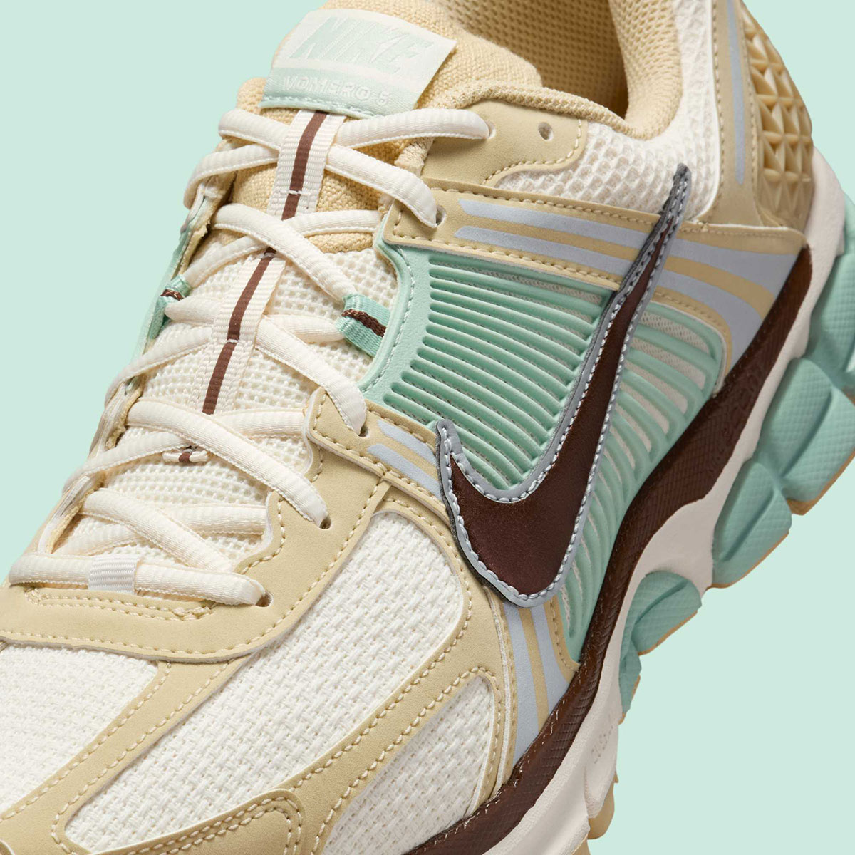 Nike Zoom Vomero 5 Team Gold Pale Ivory Seafoam Fauna Brown Ib2987 700 6
